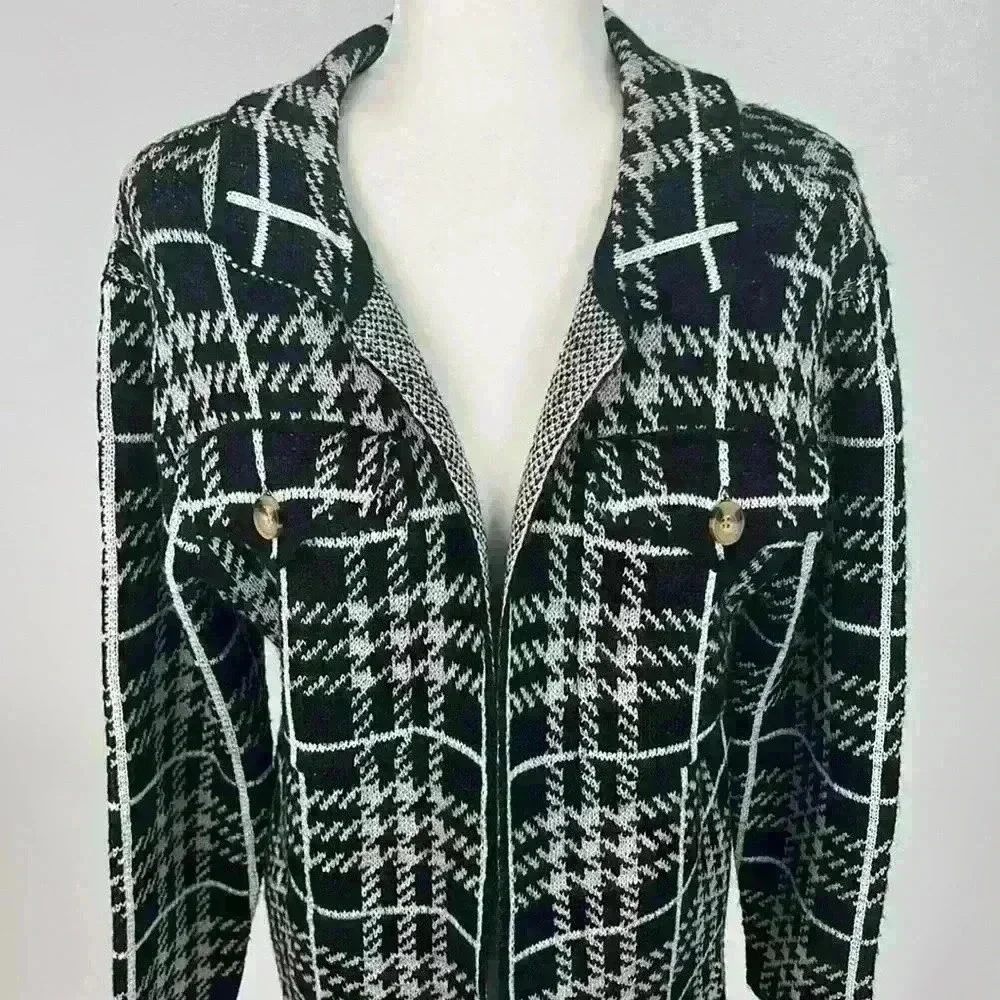 Madison + Hudson Black Plaid Jacket Sweater Size M